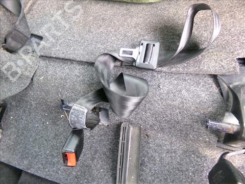 Used Rear center seatbelt VW BORA I (1J2) 1.9 TDI (101 hp) 25753251