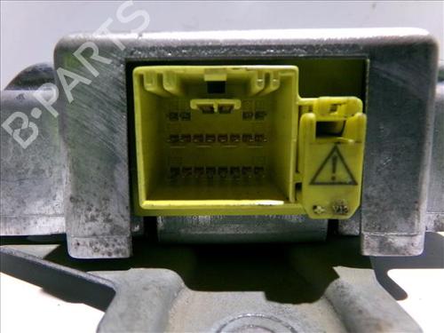 ECU airbags SUZUKI GRAND VITARA I (FT, HT) 2.0 HDI 110 16V 4x4 (SQ420D, TD83V) | BP24566283M53 
