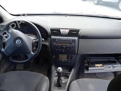 Tailgate lock FIAT STILO (192_) 1.9 JTD (192_XE1A) | BP24560951C101 