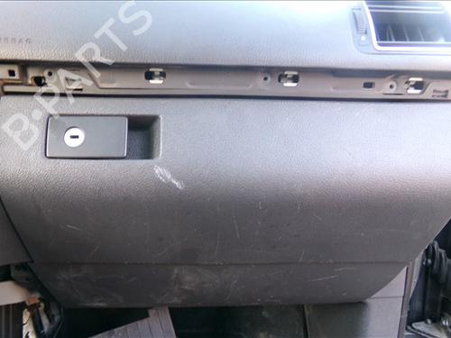 Used Glove box VW TOURAN (1T3) 1.6 TDI (105 hp) 28070141