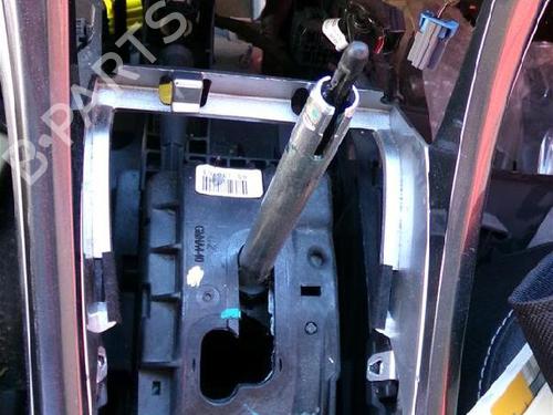 Used Gear lever OPEL ASTRA J (P10) 1.4 Turbo (68) (140 hp) 26204258
