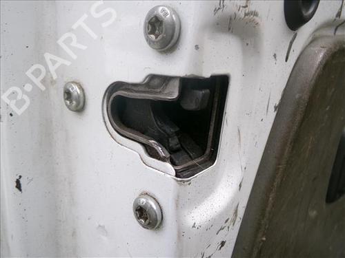 Used Front right lock OPEL VIVARO A Van (X83) 2.5 CDTI (F7) (114 hp) 24565426