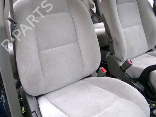 Used Right front seat HYUNDAI SANTA FÉ I (SM) 2.0 CRDi 4x4 (125 hp) 30764113