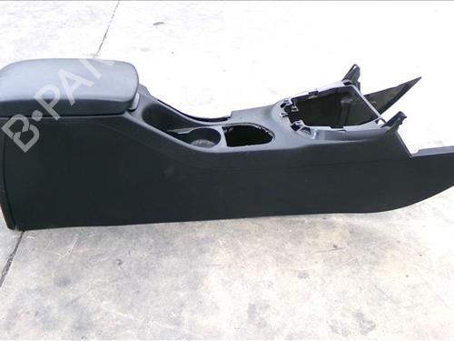 Used Armrest / Center console PEUGEOT 308 I (4A_, 4C_) 2.0 HDi (136 hp) 29923449
