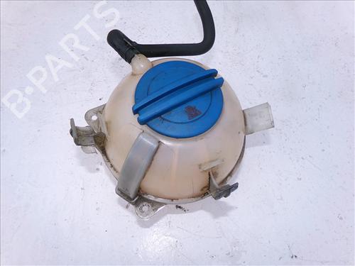 Ekspansjonstank VW GOLF PLUS V (5M1, 521) 1.6 TDI (105 hp) 30006759
