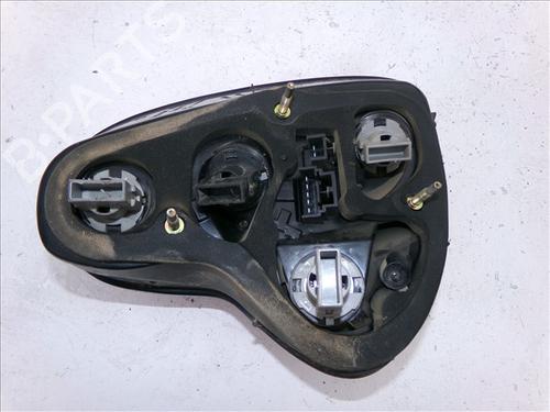 Right taillight FIAT MULTIPLA (186_) 1.9 JTD 105 (186AXB1A) | BP30187113C35