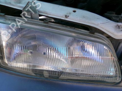 Used Right headlight HYUNDAI H-1 Van (A1) 2.5 CRDi (140 hp) 28838418