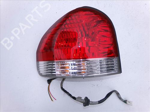 Used Left taillight HYUNDAI SANTA FÉ I (SM) 2.0 CRDi 4x4 (125 hp) 30764163