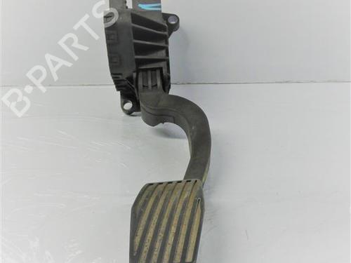 Pedal OPEL CORSA C (X01) 1.7 DTI (F08, F68) (75 hp) 24556781
