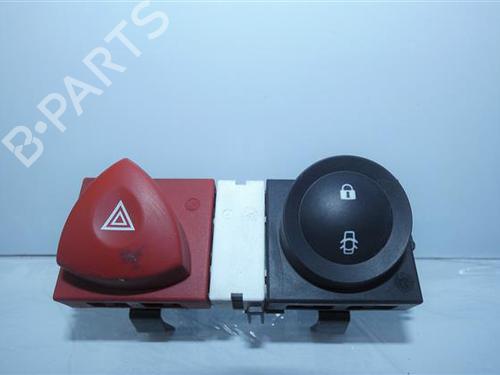 Used Warning switch RENAULT MEGANE III Hatchback (BZ0/1_, B3_) 1.2 TCe (BZ2B, BZ11) (116 hp) 24569208