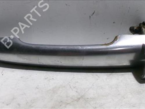 Used Front left exterior door handle RENAULT LAGUNA II (BG0/1_) 2.0 16V (BG00, BG0K, BG0P, BG0W) (135 hp) 24569160