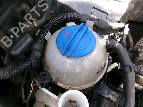 Used Expansion tank VW TOURAN (1T3) 1.6 TDI (105 hp) 28070109