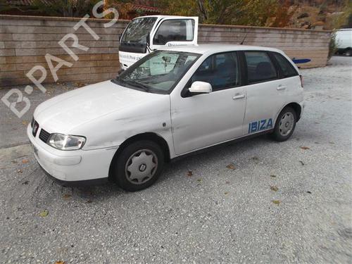 Left tailgate light SEAT CORDOBA (6K1, 6K2) 1.0 i | BP24555734C79 