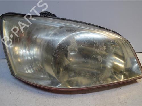 Used Right headlight HYUNDAI GETZ (TB) 1.1 (67 hp) 24567278
