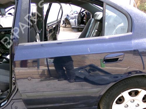 Used Left rear door HYUNDAI ELANTRA III Saloon (XD) 2.0 CRDi (113 hp) 28350513