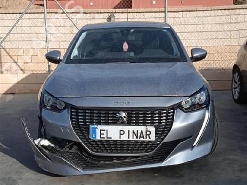 Interior roof light PEUGEOT 208 II (UB_, UP_, UW_, UJ_) 1.2 PureTech 75 | BP24561870I8