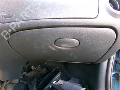 Used Glove box CITROËN C3 I (FC_, FN_) 1.1 i (60 hp) 28162626
