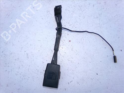 Sikkerhedssele-spænde VW GOLF PLUS V (5M1, 521) 1.6 TDI (105 hp) 30106201