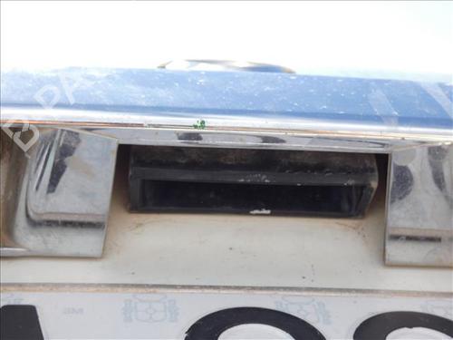 Used Tailgate handle NISSAN X-TRAIL I (T30) 2.2 dCi 4x4 (136 hp) 24558547