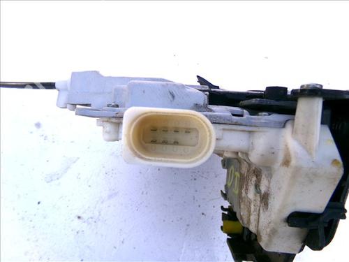 Front right lock AUDI A4 B7 (8EC) 2.0 TDI | BP27888936C97 