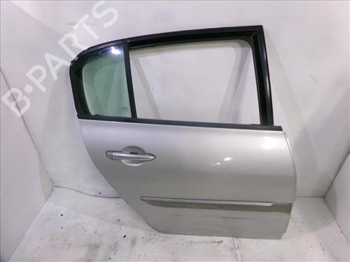Used Right rear door VAUXHALL VELOX Estate (PB) 3.3 (116 hp) 24566285