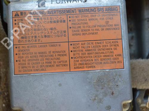 Used ECU airbags NISSAN X-TRAIL I (T30) 2.5 4x4 (165 hp) 24560273