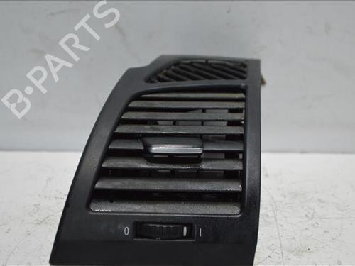 Used Air vent BMW 1 (E87) 118 d (143 hp) 24569430