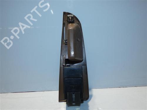 Używane Przełącznik szyby tylnej lewej HYUNDAI XG (XG) 30 (188 hp) 24556107