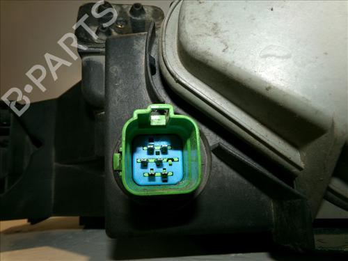 Right headlight FORD MONDEO II (BAP) 1.8 i | BP30187058C29 