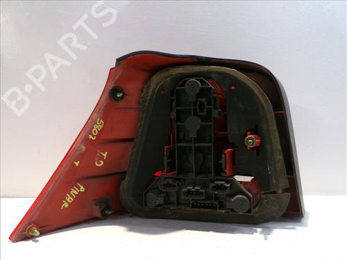 Høyre baklys VW BORA I (1J2) 1.9 TDI | BP30796532C35 