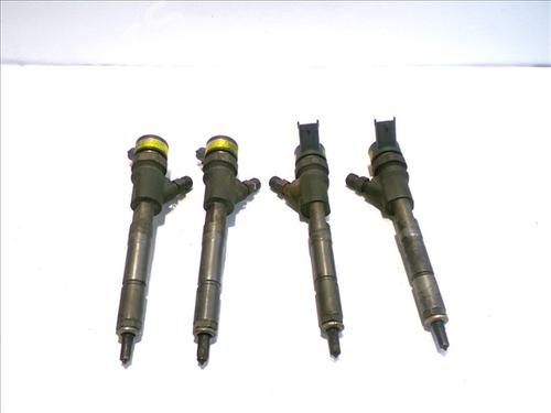 Used Injector TOYOTA YARIS (_P1_) 1.4 D-4D (NLP10_, NLP10R) (75 hp) 29623107