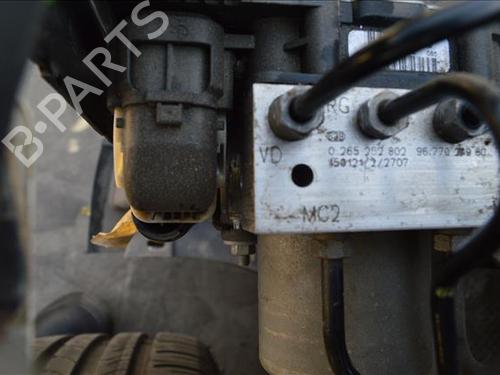 Used ABS pump CITROËN C4 I (LC_) 1.6 HDi (90 hp) 24559834