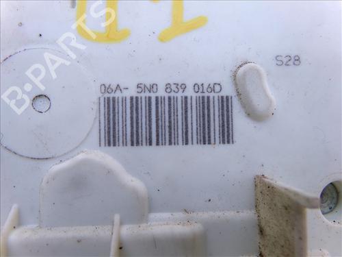 Rear right lock VW TIGUAN (5N_) 2.0 TDI | BP29944039C99 