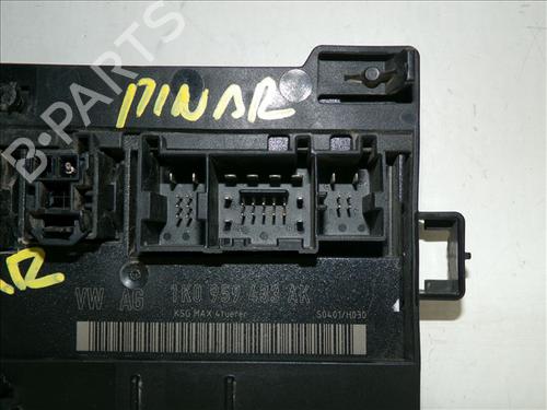 Electronic module VW GOLF PLUS V (5M1, 521) 1.4 16V | BP24564378M83 