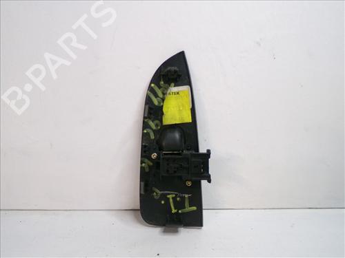 Left rear window switch HONDA CR-V II (RD_) 2.0 (RD5) | BP24557449I29 