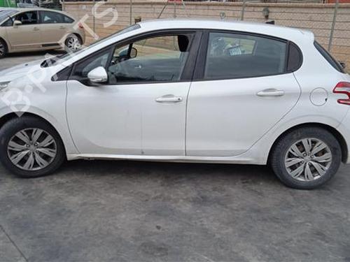Lève-vitre arrière gauche PEUGEOT 208 I (CA_, CC_) 1.4 HDi | BP24559187C24 