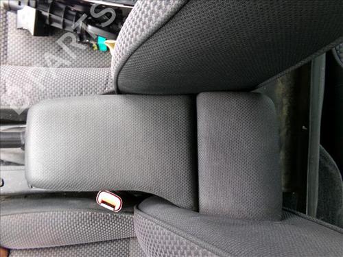 Used Armrest / Center console GREAT WALL FLORID 1.3 (92 hp) 24567803