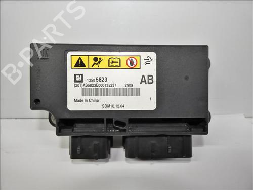 Used ECU airbags CHEVROLET CRUZE (J300) 2.0 CDI (150 hp) 24557782