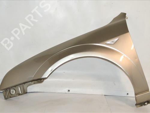 Used Left front fenders FORD MONDEO III (B5Y) 1.8 16V (110 hp) 24567220