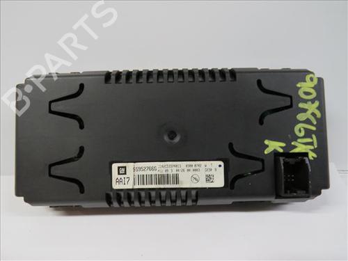 Used Display monitor CHEVROLET CRUZE (J300) 2.0 CDI (150 hp) 24557045