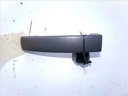 front-right-exterior-door-handle-land-rover-range-rover-sport-i-l320-2005-2006-2007-2008-2009-2010-2011-2012-2013-28109930 main image