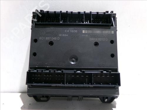 Elektronische module SEAT CORDOBA (6L2) 1.4 16V (75 hp) 26880729