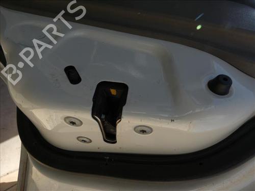 Used Rear right lock NISSAN X-TRAIL I (T30) 2.2 dCi 4x4 (136 hp) 24558517