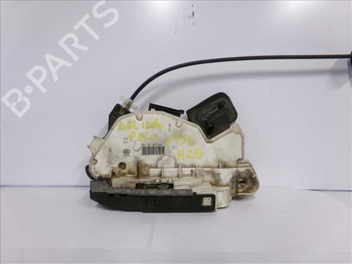 Used Front left lock VW POLO (6N2) 1.4 16V (75 hp) 24556959