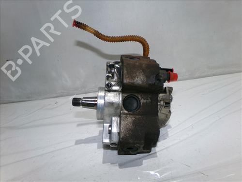Used Injection pump RENAULT SCÉNIC II (JM0/1_) 1.9 dCi (JM0G, JM12, JM1G, JM2C) (120 hp) 28083640