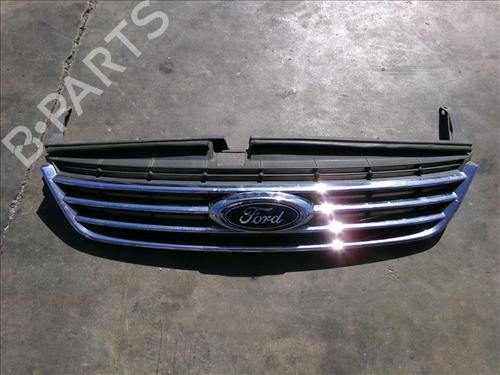 Used Grille FORD MONDEO IV Saloon (BA7) 2.0 TDCi (140 hp) 29623018