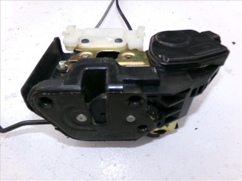 Used Front left lock HYUNDAI ELANTRA III Saloon (XD) 2.0 CRDi (113 hp) 28350476