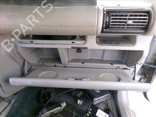 Glove box LAND ROVER FREELANDER I (L314) 2.0 Td4 4x4 | BP27555370C95 