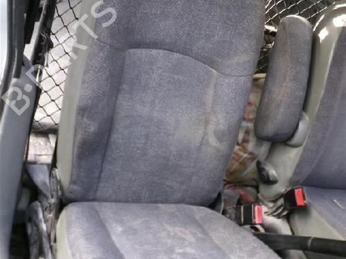 Used Right front seat NISSAN KUBISTAR Van (X76) 1.5 dCi 70 (68 hp) 26204057