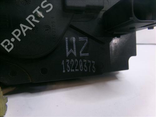 Rear left lock OPEL ZAFIRA A MPV (T98) 2.0 DI 16V (F75) | BP24560401C100 